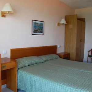 kontiki-playa.allmallorcahotels.com/